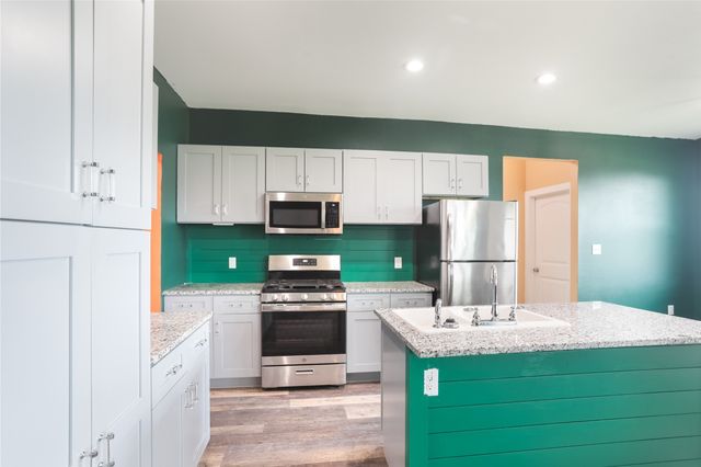 392 Calle Cedro Drive, Sherman, TX 75090