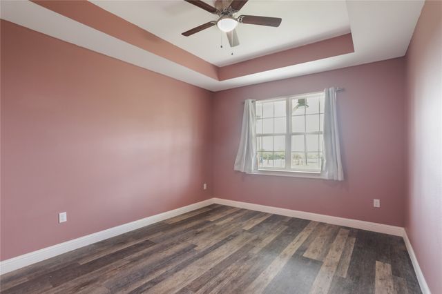 392 Calle Cedro Drive, Sherman, TX 75090