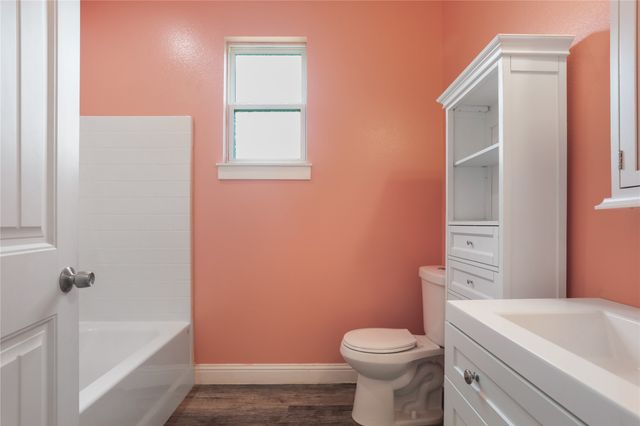 392 Calle Cedro Drive, Sherman, TX 75090