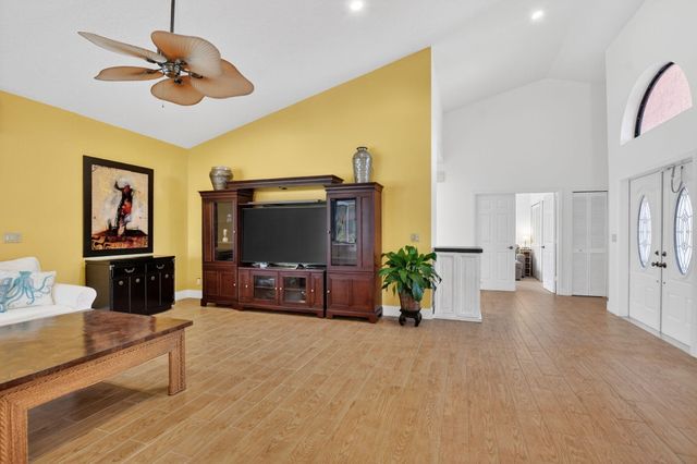 19260 Cherry Hills Terrace, Boca Raton, FL 33498