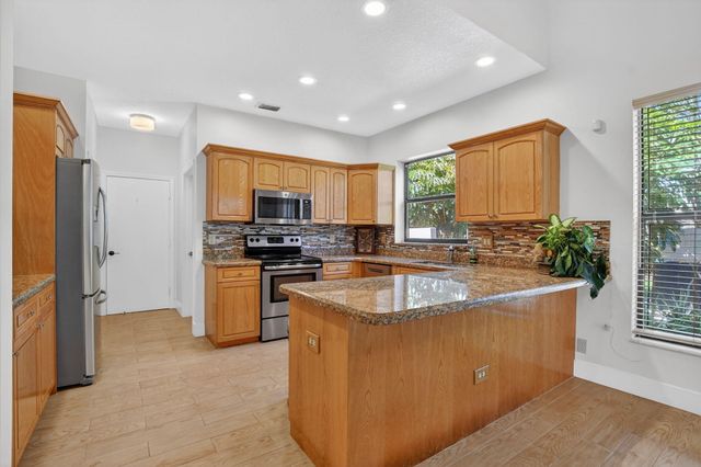 19260 Cherry Hills Terrace, Boca Raton, FL 33498