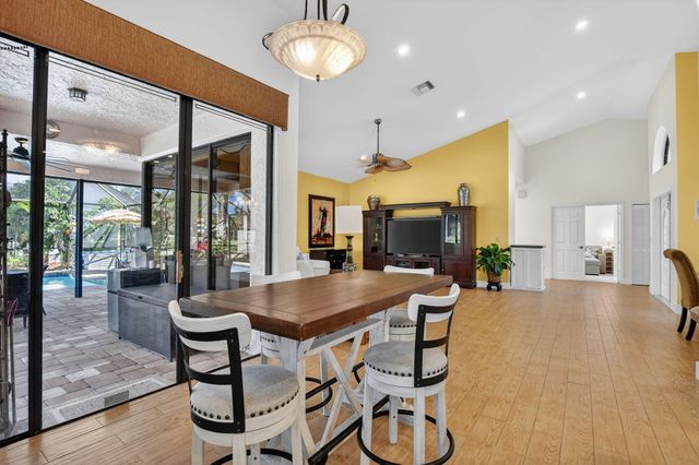 19260 Cherry Hills Terrace, Boca Raton, FL 33498