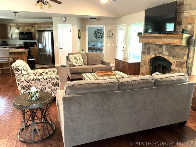 14241 Stepp, Kingston, OK 73439