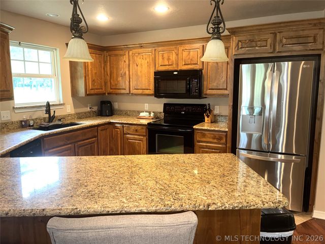 14241 Stepp, Kingston, OK 73439