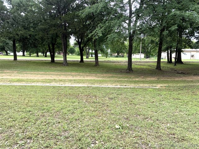 14241 Stepp, Kingston, OK 73439