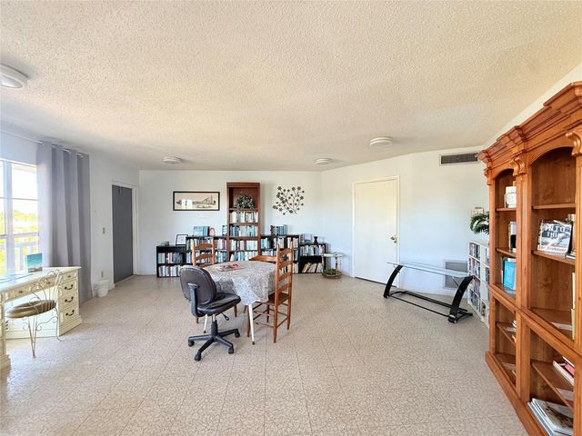 6650 Royal Palm Boulevard 311 C, Margate, FL 33063