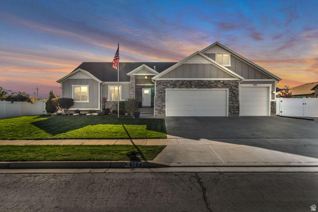 674 S 3300 W, Syracuse, UT 84075 — exterior