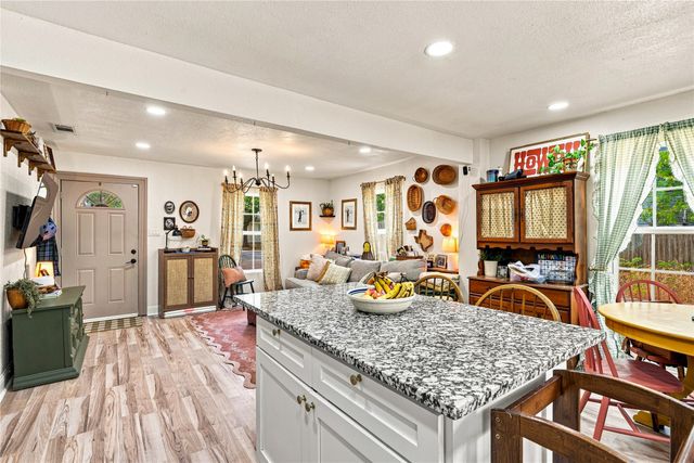 149 Gordon Drive, Azle, TX 76020