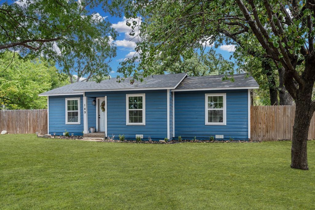 149 Gordon Drive, Azle, TX 76020 — photo 2