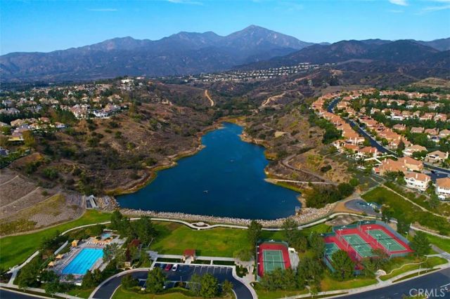 27 Glen Echo, Rancho Santa Margarita, CA 92679