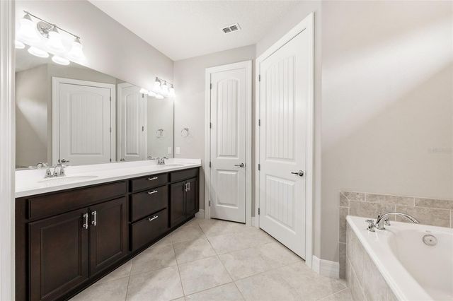 6816 SW 95TH CIRCLE, Ocala, FL 34481