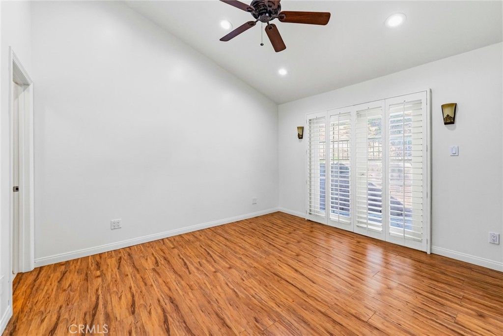 Image 23 of property listing at 6489 Alta Gracia, Tujunga, CA 91042