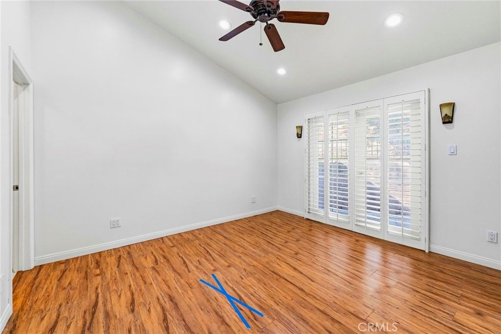 Image 24 of property listing at 6489 Alta Gracia, Tujunga, CA 91042