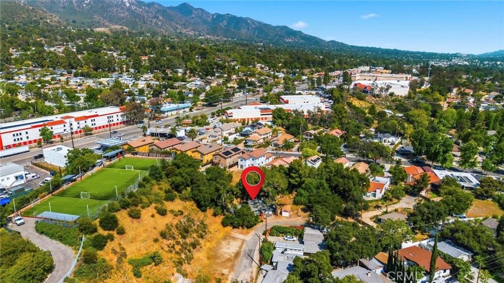 Image 30 of property listing at 6489 Alta Gracia, Tujunga, CA 91042