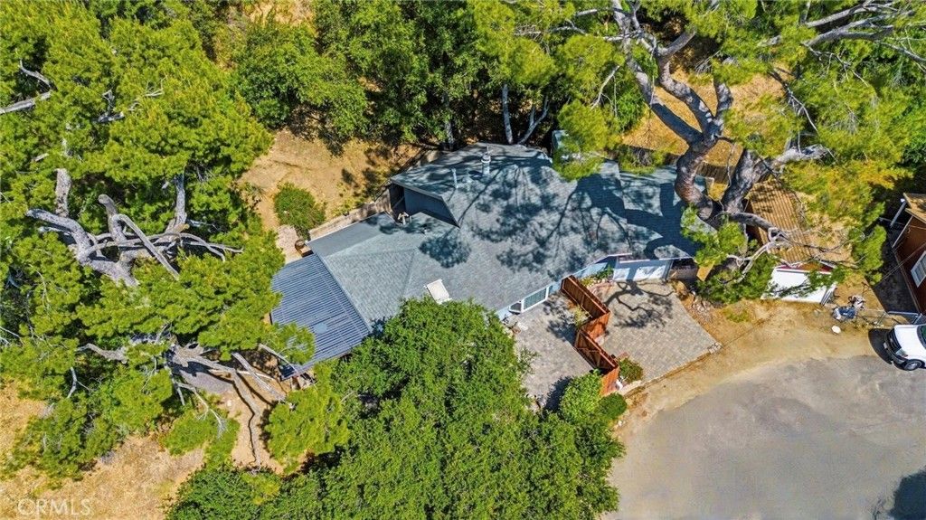 Image 31 of property listing at 6489 Alta Gracia, Tujunga, CA 91042