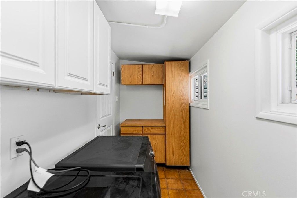 Image 34 of property listing at 6489 Alta Gracia, Tujunga, CA 91042