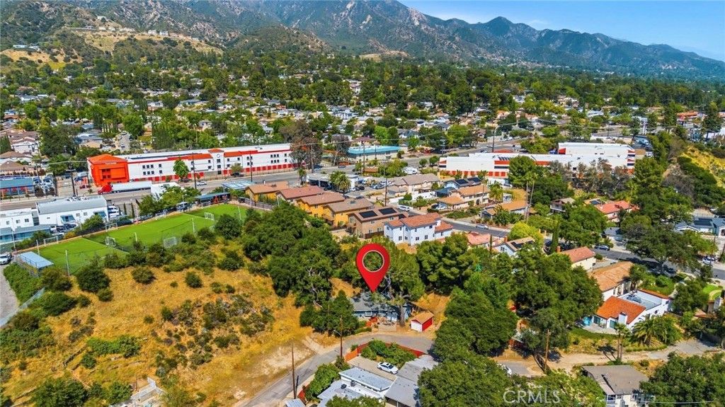 Image 5 of property listing at 6489 Alta Gracia, Tujunga, CA 91042