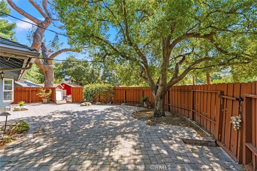 Image 50 of property listing at 6489 Alta Gracia, Tujunga, CA 91042