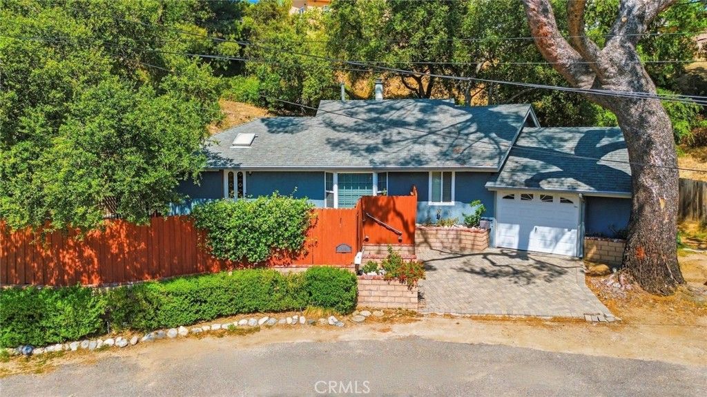 Image 51 of property listing at 6489 Alta Gracia, Tujunga, CA 91042