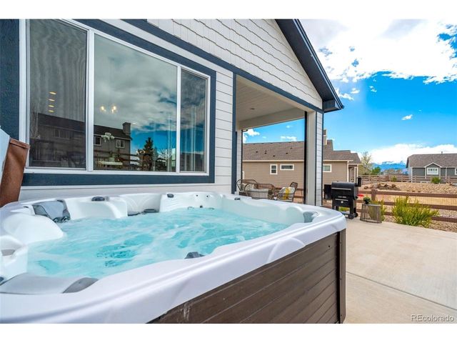 2224 Cabernet Ct, Colorado Springs, CO 80921