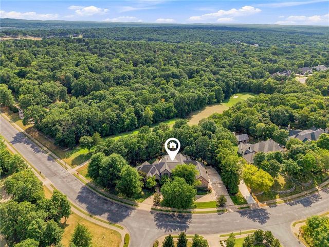 4921 Clear Creek Boulevard, Fayetteville, AR 72704