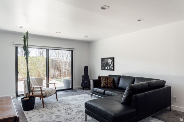 4296 MULHOLLAND ST, Salt Lake City, UT 84124