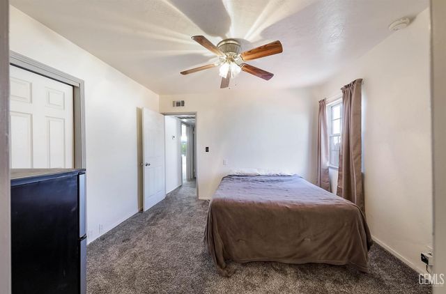 116 Circle Drive, Bakersfield, CA 93308