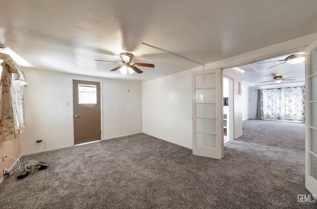 116 Circle Drive, Bakersfield, CA 93308