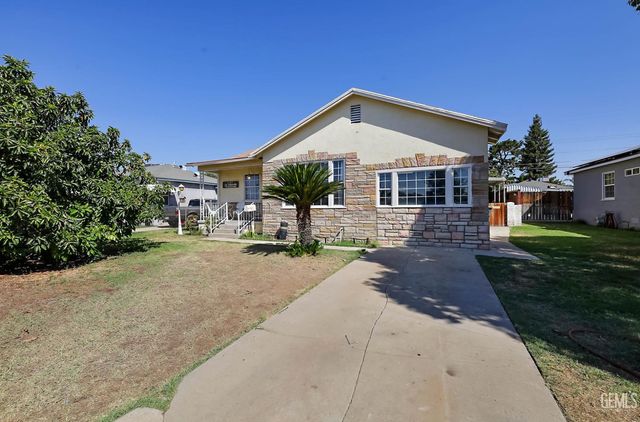 116 Circle Drive, Bakersfield, CA 93308