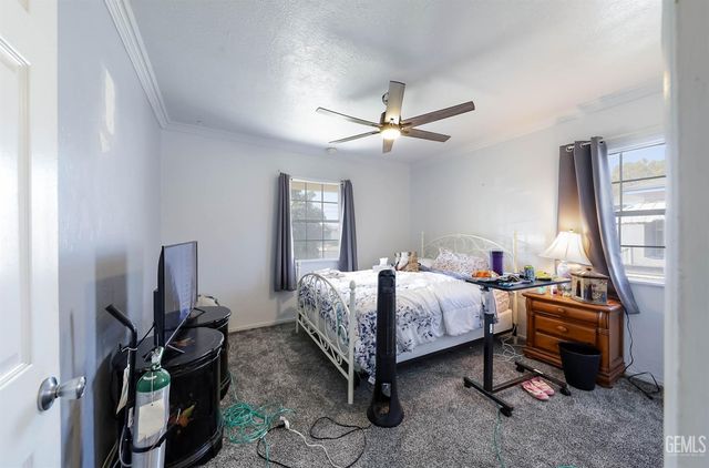 116 Circle Drive, Bakersfield, CA 93308