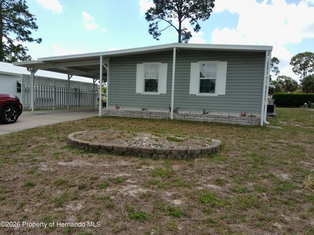 7560 Dinsmore Street, Brooksville, FL 34613