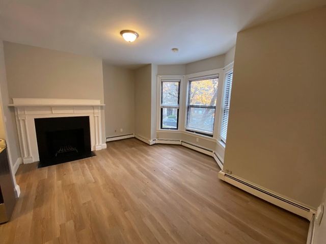 12 Stearns 1, Brookline, MA 02446
