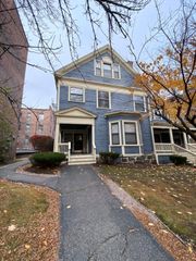 12 Stearns 1, Brookline, MA 02446