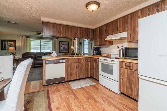 6710 RANCHWOOD LOOP, New Port Richey, FL 34653