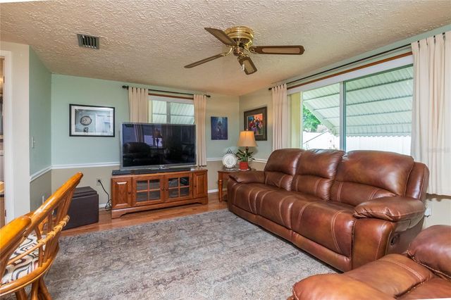 6710 RANCHWOOD LOOP, New Port Richey, FL 34653