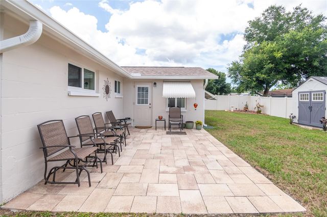 6710 RANCHWOOD LOOP, New Port Richey, FL 34653