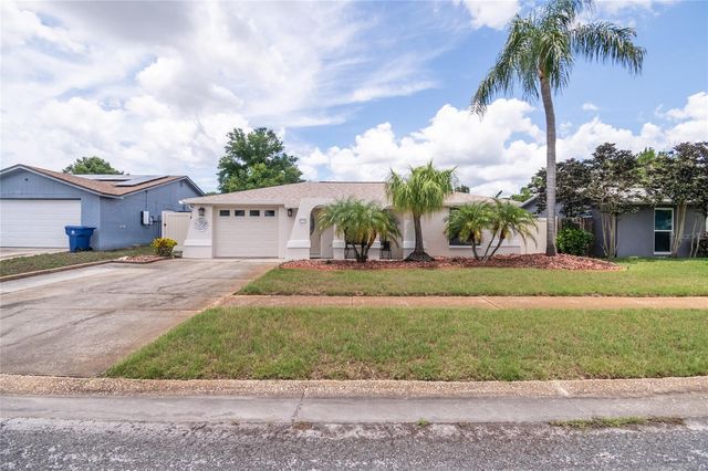 6710 RANCHWOOD LOOP, New Port Richey, FL 34653