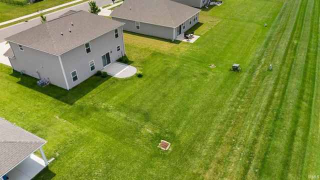 4528 Stone Harbor Court, New Haven, IN 46774