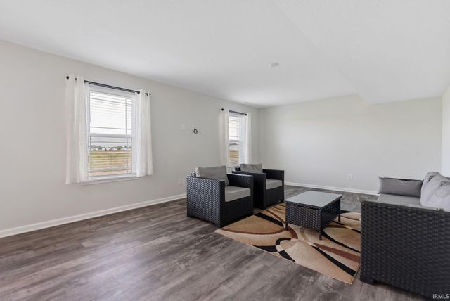 4528 Stone Harbor Court, New Haven, IN 46774