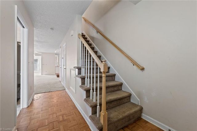 5456 Winters Way, Greensboro, NC 27410