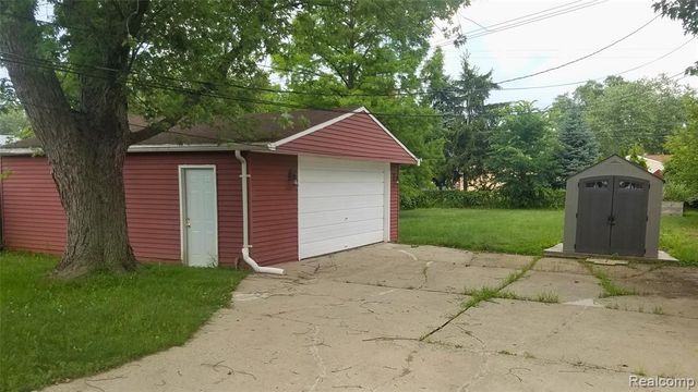 7320 Lathers Street, Westland, MI 48185