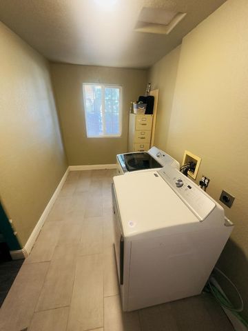 13155 Lincoln Avenue, San Martin, CA 95046