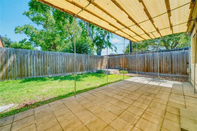 11107 Kitty Brook Drive, Houston, TX 77071