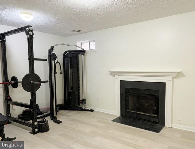 12301 FIELDBROOK PL, Fairfax, VA 22033