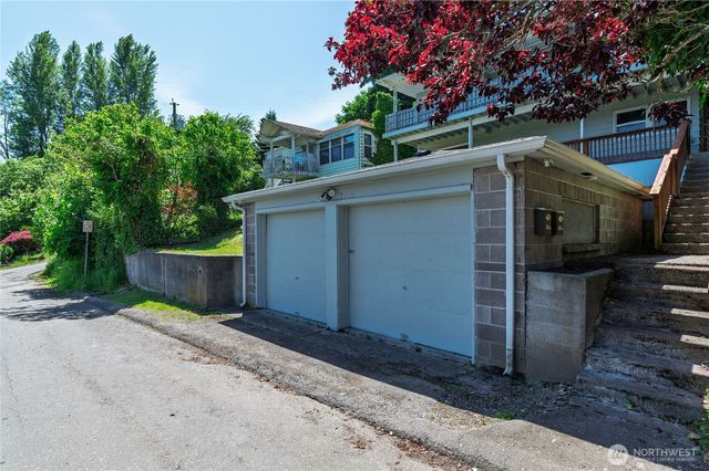 1906 N Wycoff Avenue, Bremerton, WA 98312