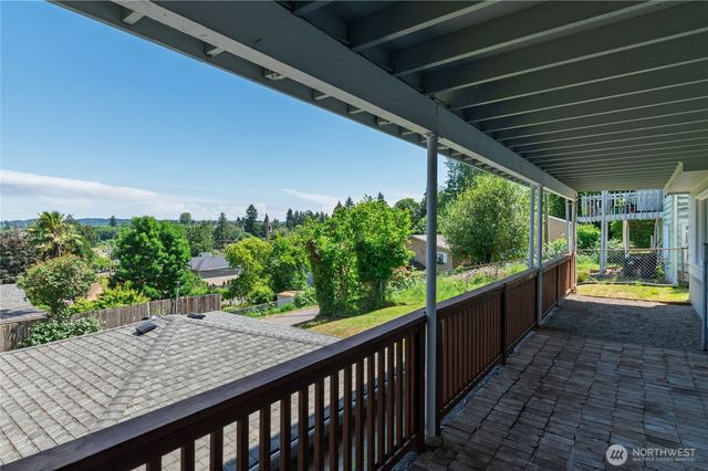 1906 N Wycoff Avenue, Bremerton, WA 98312