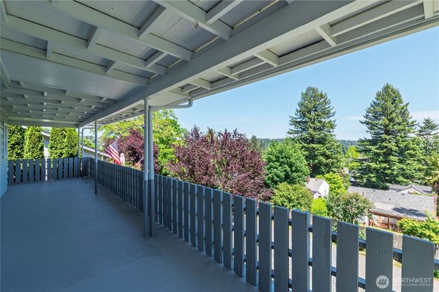 1906 N Wycoff Avenue, Bremerton, WA 98312