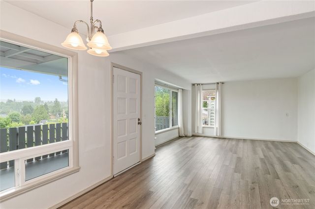 1906 N Wycoff Avenue, Bremerton, WA 98312