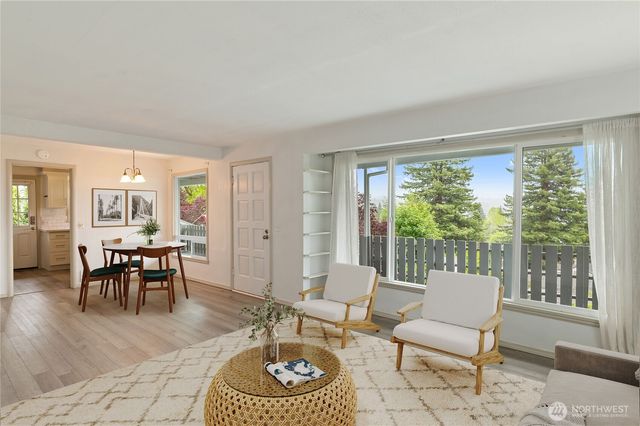 1906 N Wycoff Avenue, Bremerton, WA 98312