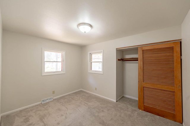 5364 N 87th STREET, Milwaukee, WI 53225